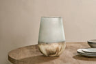 Nkuku Ngolo vaas van gerecycled glas – antiek rookgrijs
