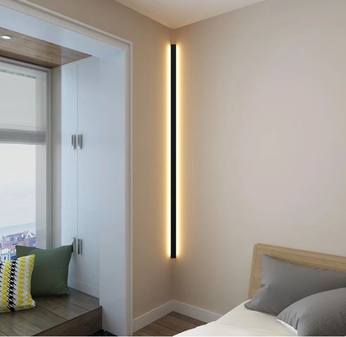 Minimalist  Linear Wall Lamp
